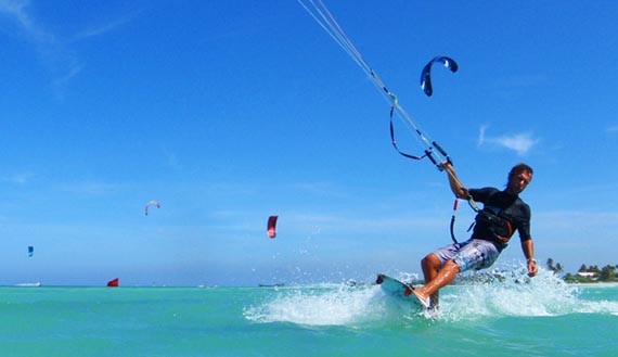 Aruba xtremewinds kite surfing